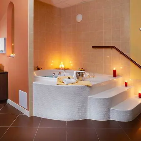 Orea Sklar 4* Гаррахов